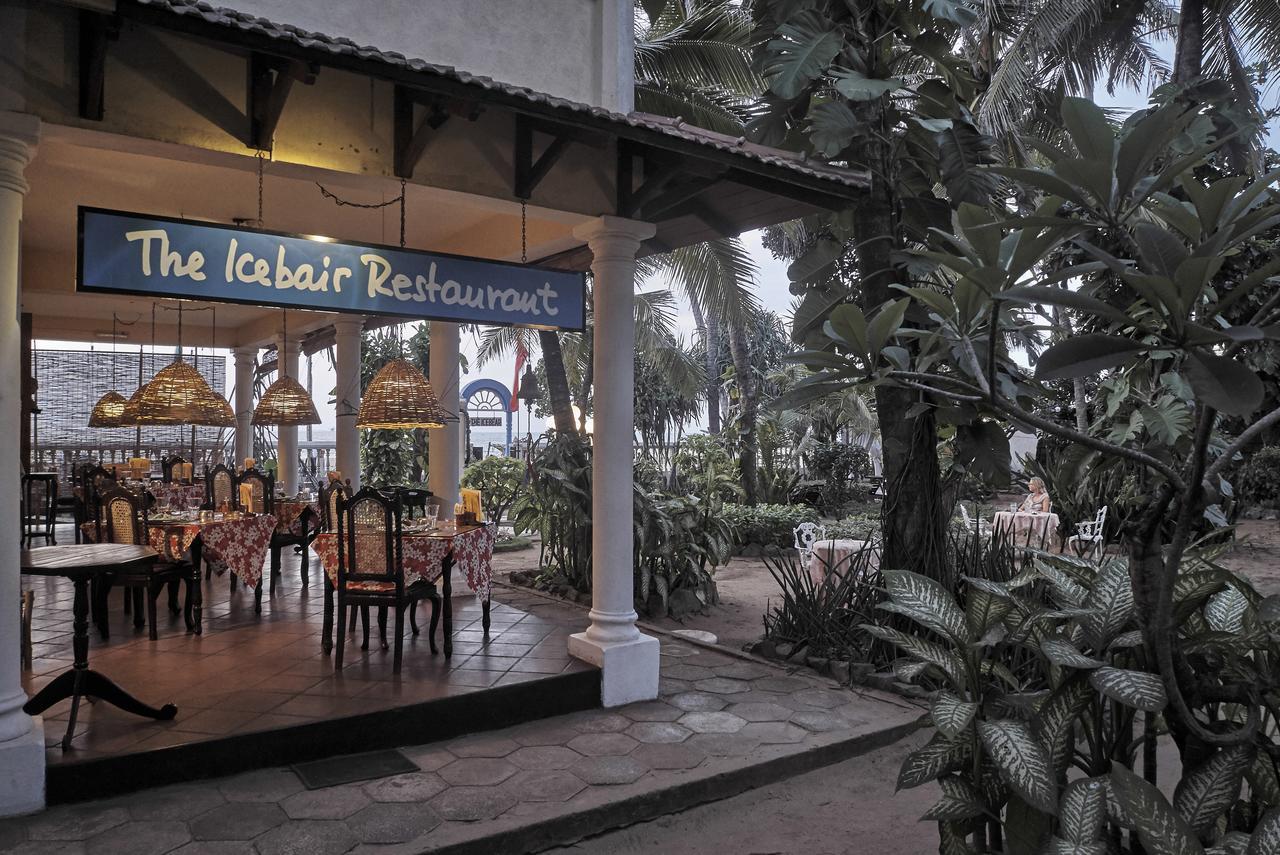 The Icebear Guesthouse Negombo Extérieur photo
